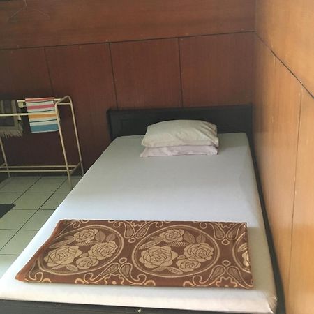 Oyo Life 1708 Hotel Budi Famili 1 Syariah Ciamis Екстер'єр фото