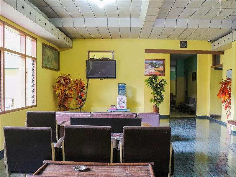 Oyo Life 1708 Hotel Budi Famili 1 Syariah Ciamis Екстер'єр фото